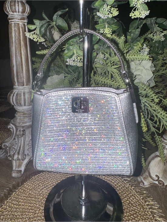 kate spade Handbags - NWOT Kate Spade Collectors Sachel w/ Sparkling Crystal-Embellishment 💖